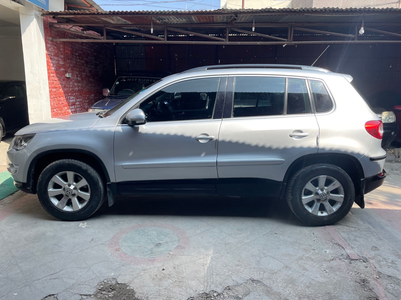 VW Tiguan 2010