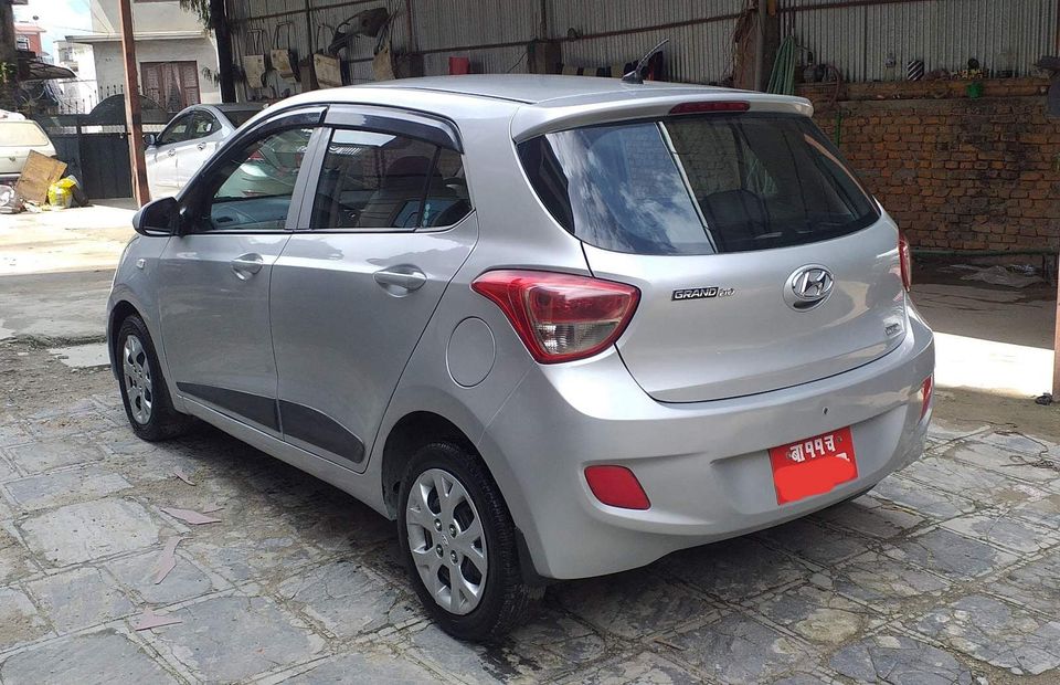 Fresh Hyundai Grand i10 2013 Model